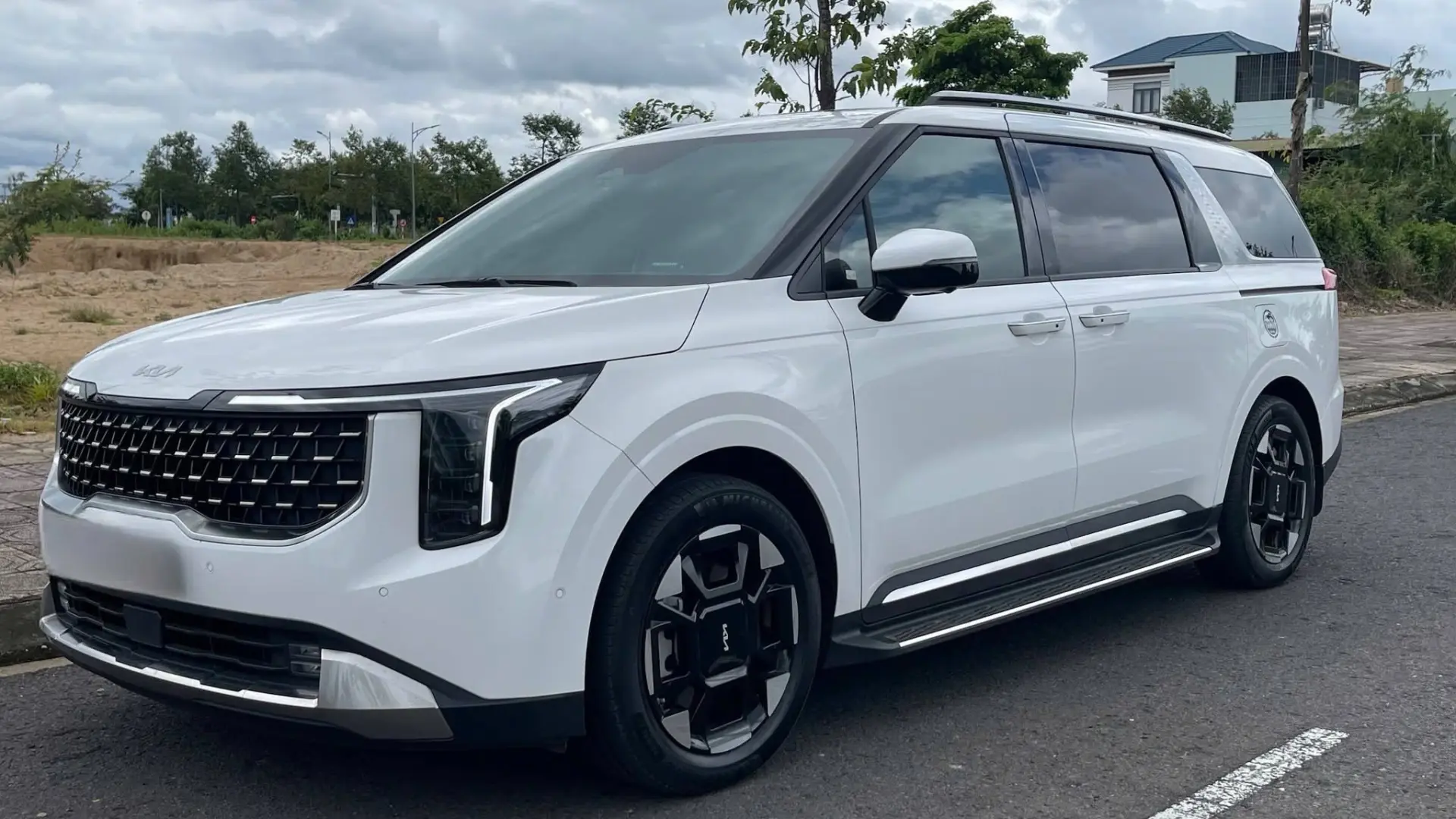 Kia New Carnival Signature 2026