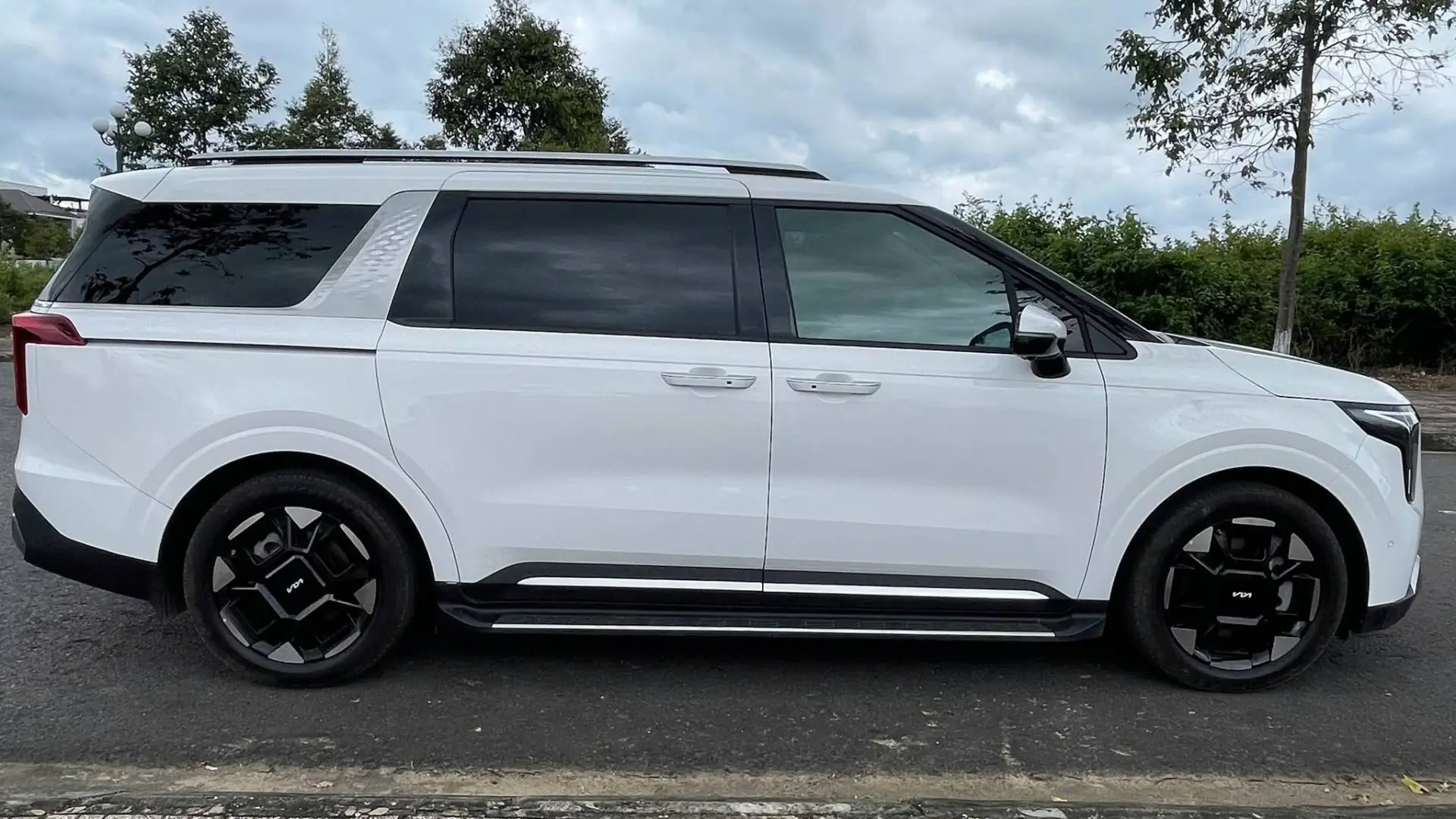 Kia New Carnival Signature 2026