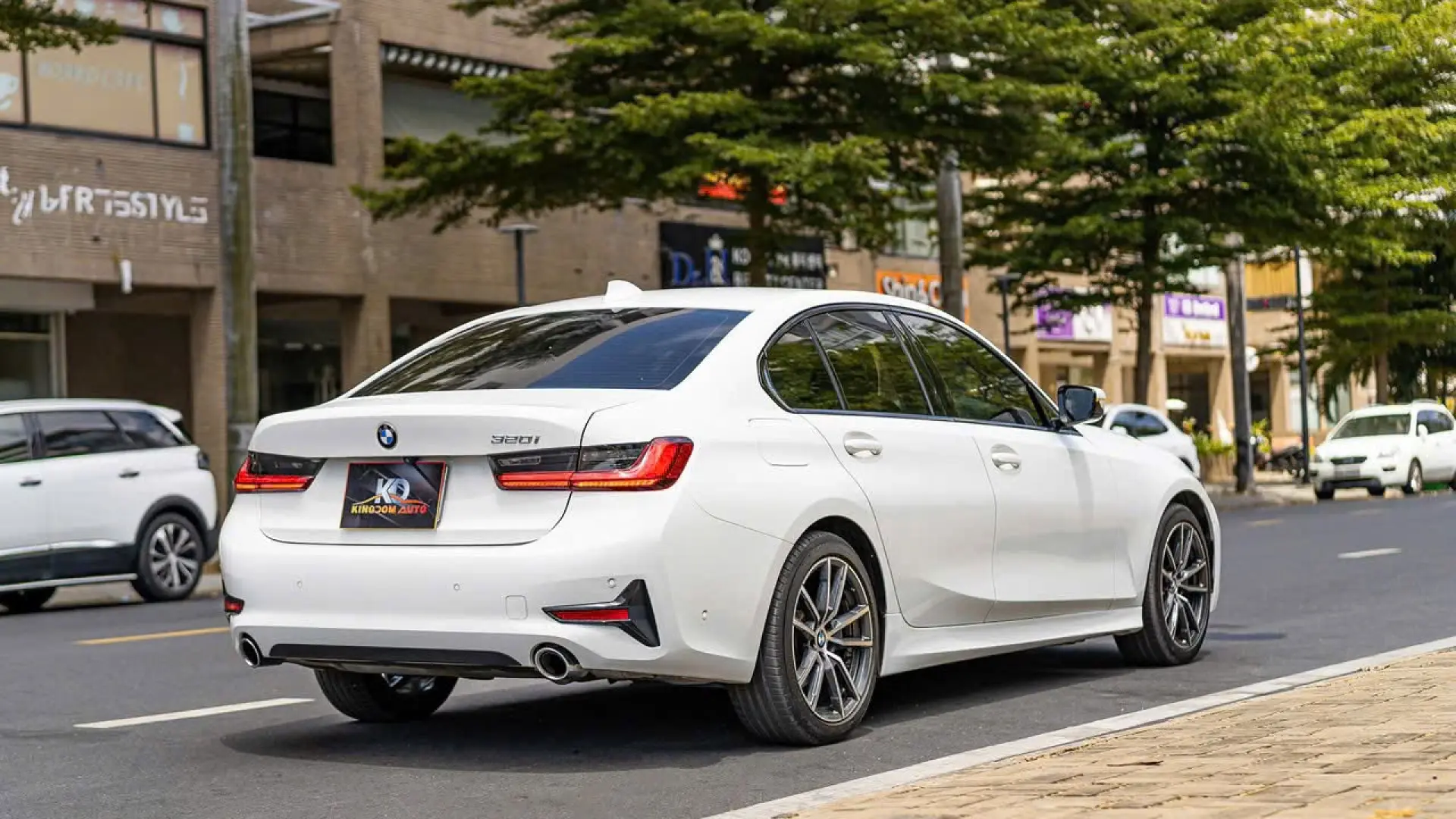 BMW 320i Sportline model 2023