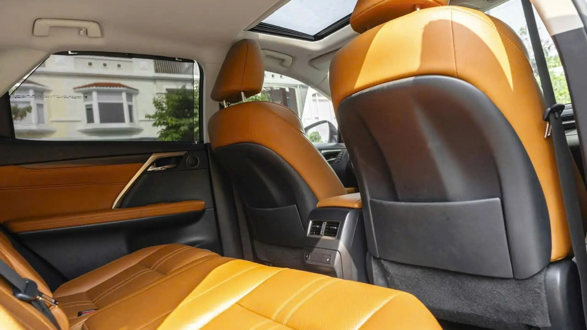 Lexus RX300 model 2021