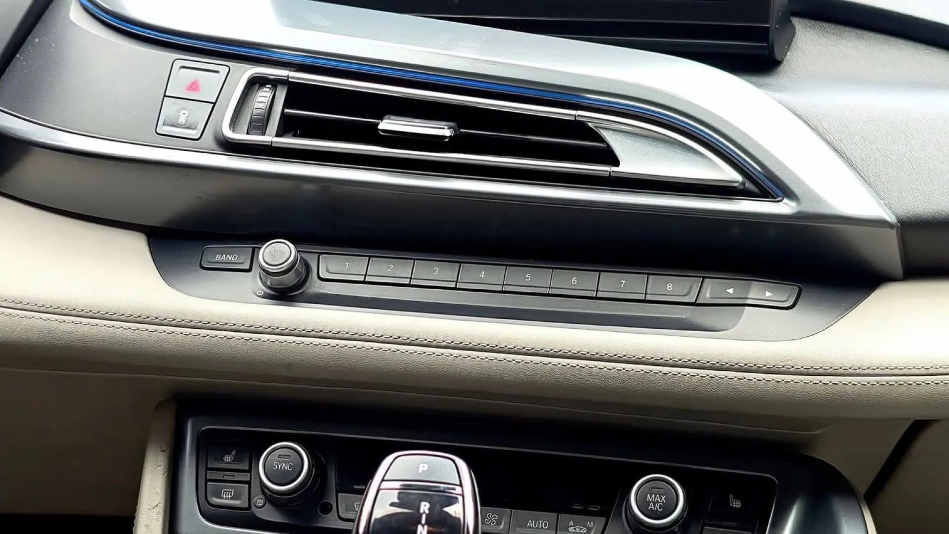 BMW i8 2015