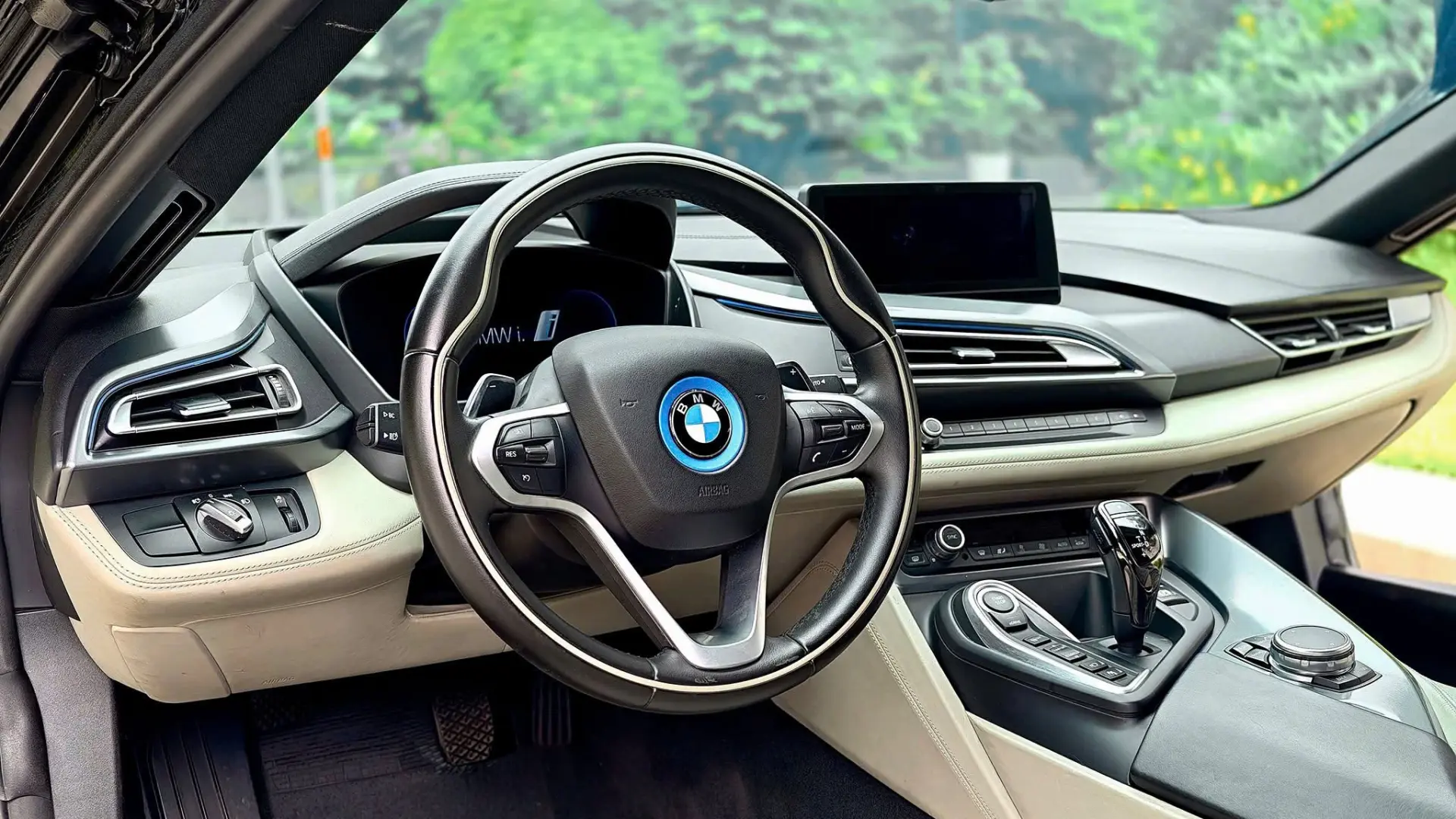 BMW i8 2015
