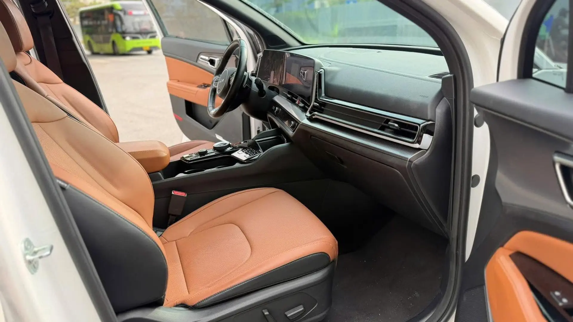 Kia Sportage 2024, bản Signature 1.6T AWD X-like