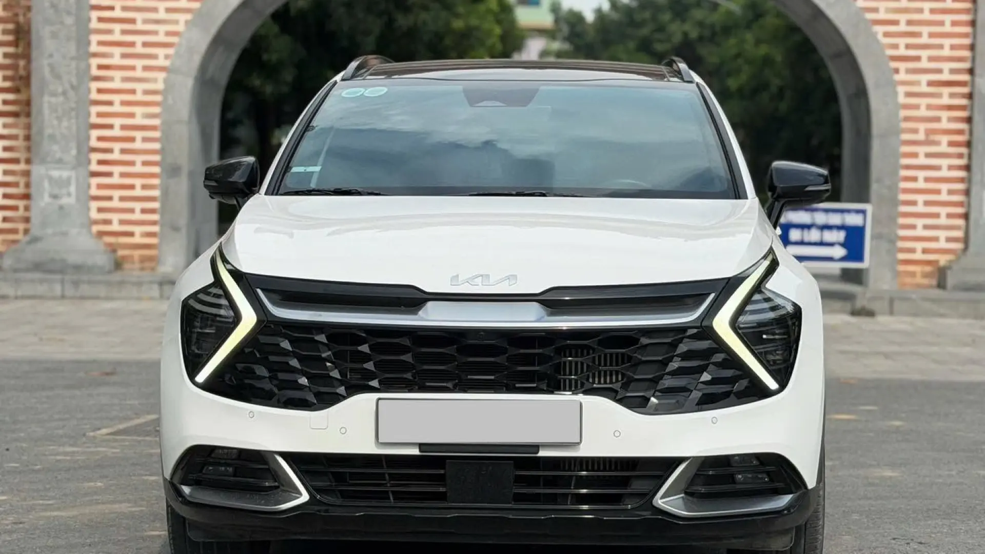 Kia Sportage 2024, bản Signature 1.6T AWD X-like