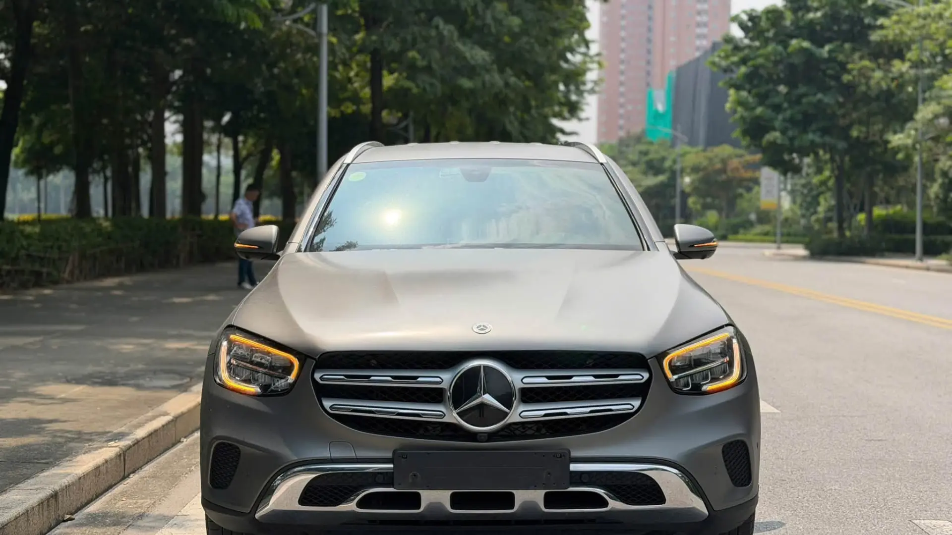 Mercedes-Benz GLC200 4MATIC 2021