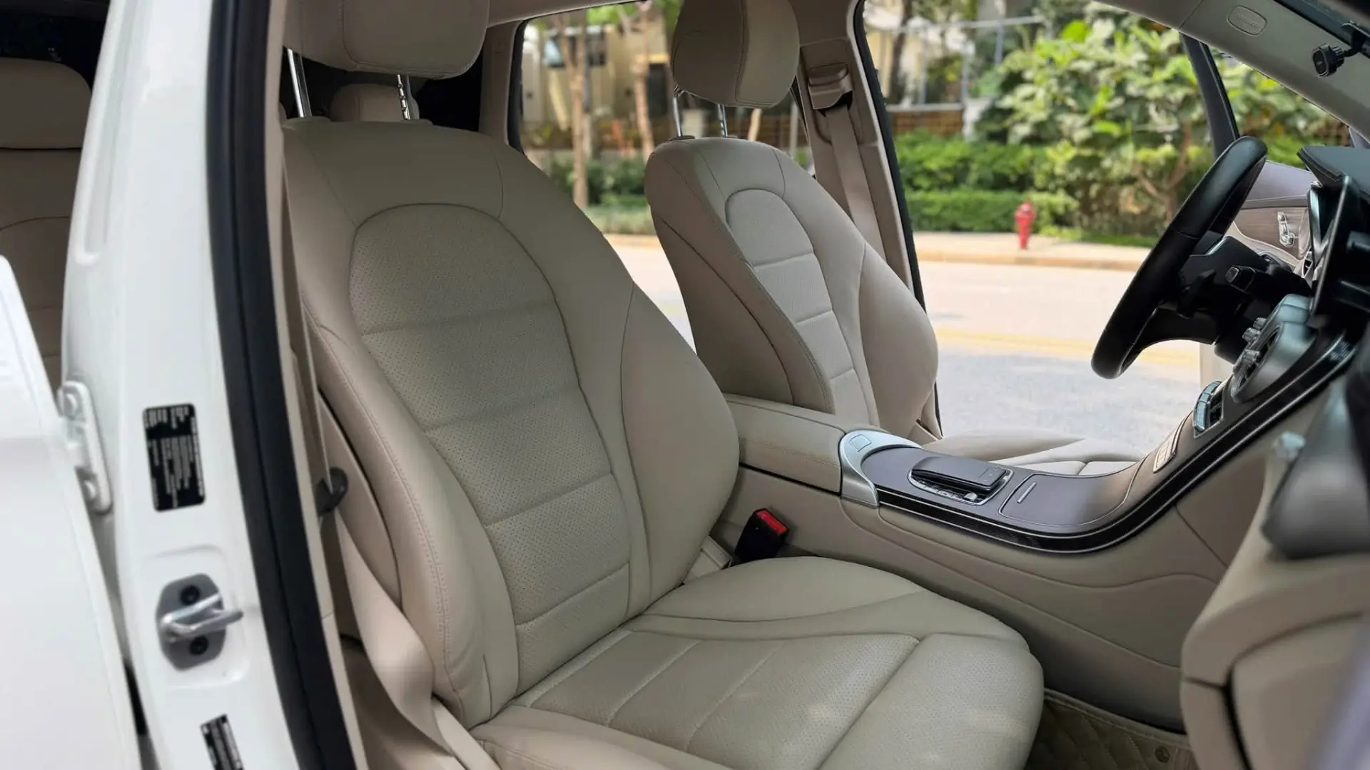 Mercedes-Benz GLC200 4MATIC 2022