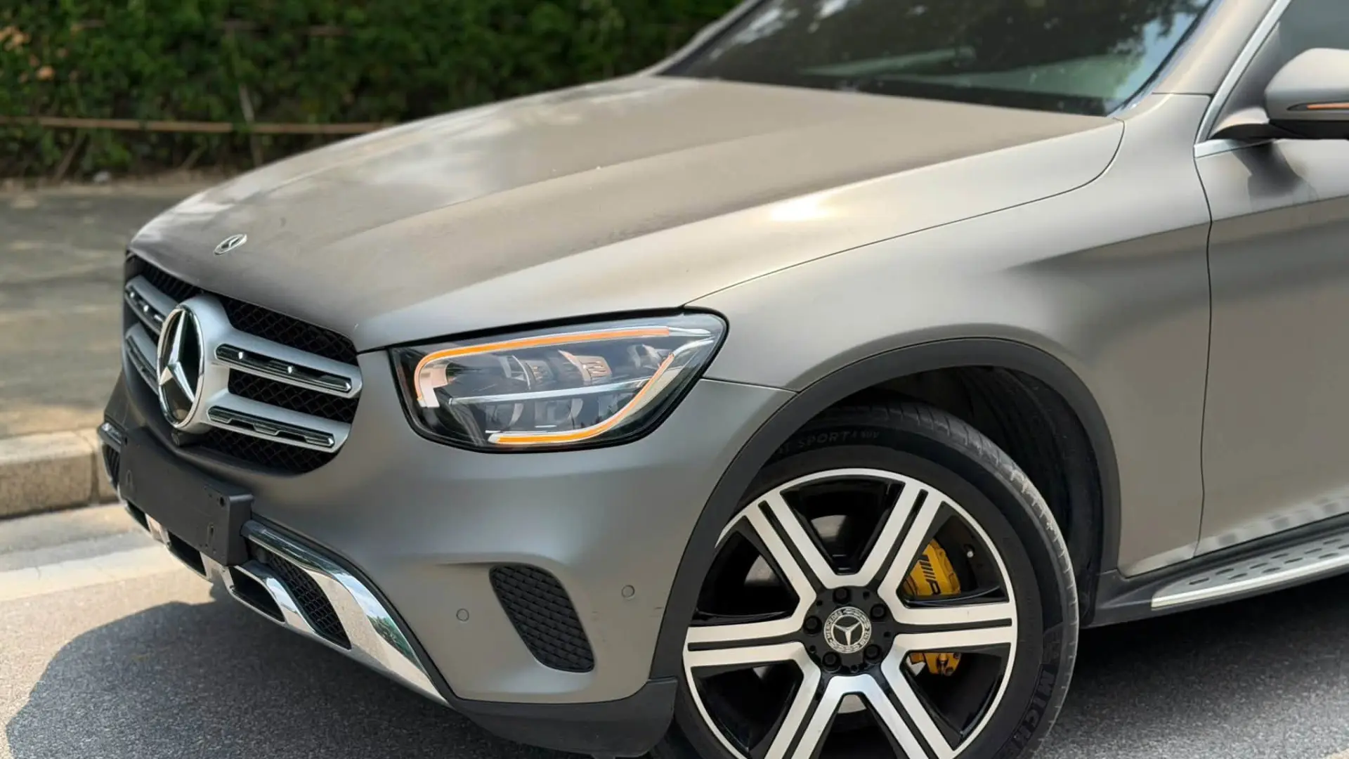 Mercedes-Benz GLC200 4MATIC 2021