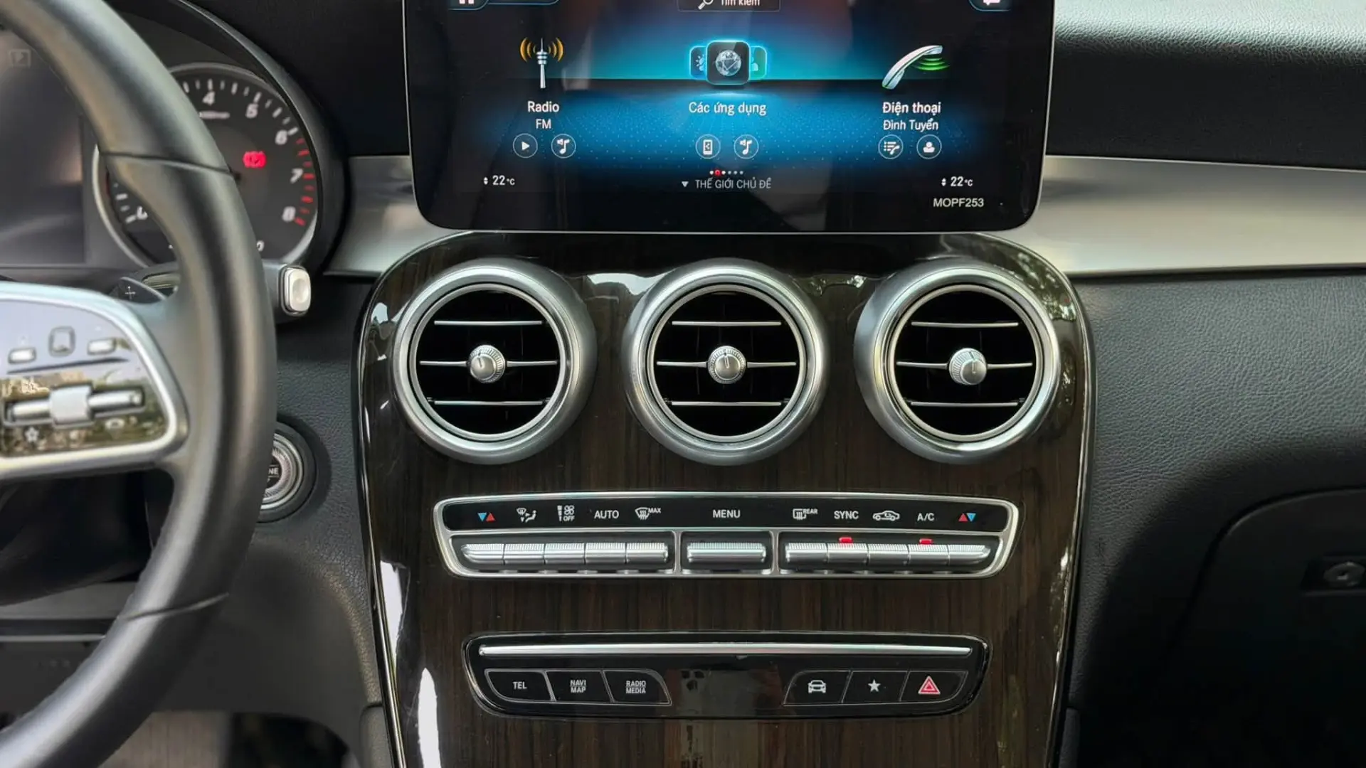 Mercedes GLC200 2020
