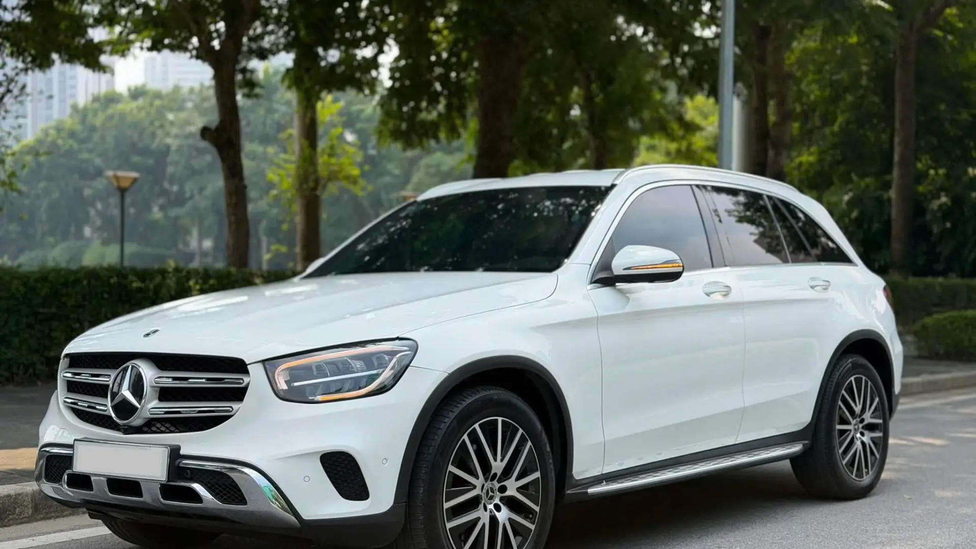 Mercedes-Benz GLC200 4MATIC 2022