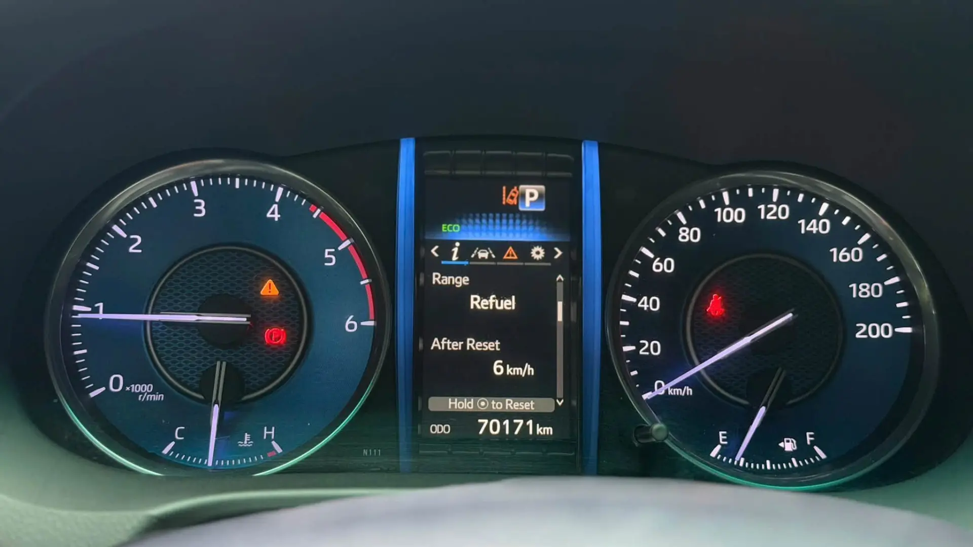 Toyota Fortuner 2022 – Máy Dầu 1 Cầu