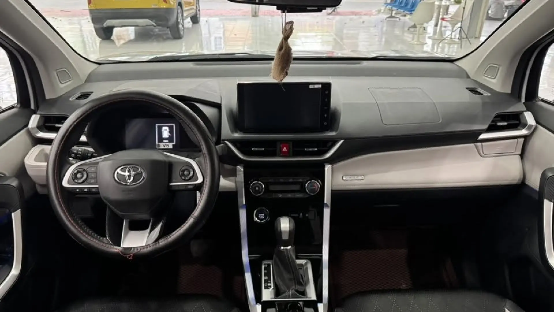 Toyota Veloz Top 1.5CVT 2025