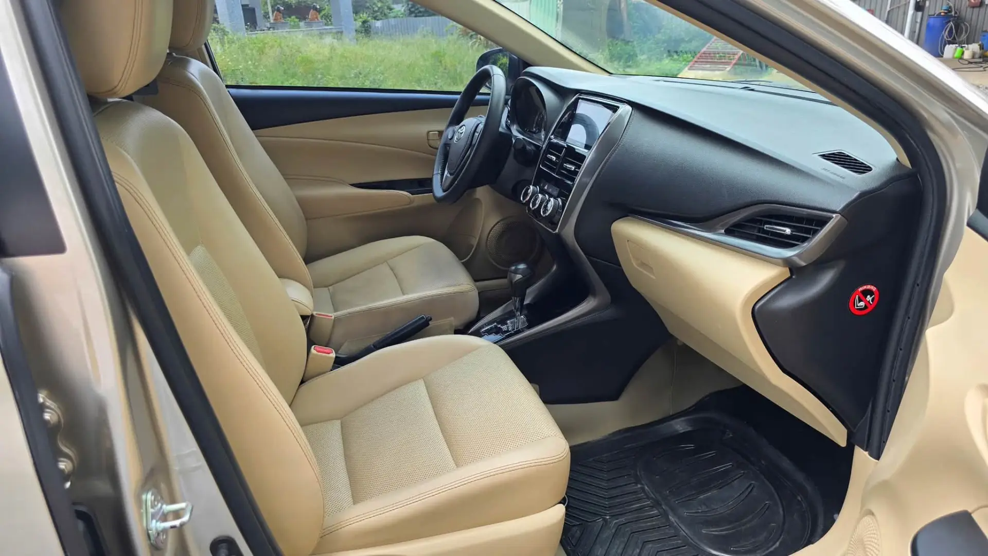 Toyota Vios 1.5 CVT 2022