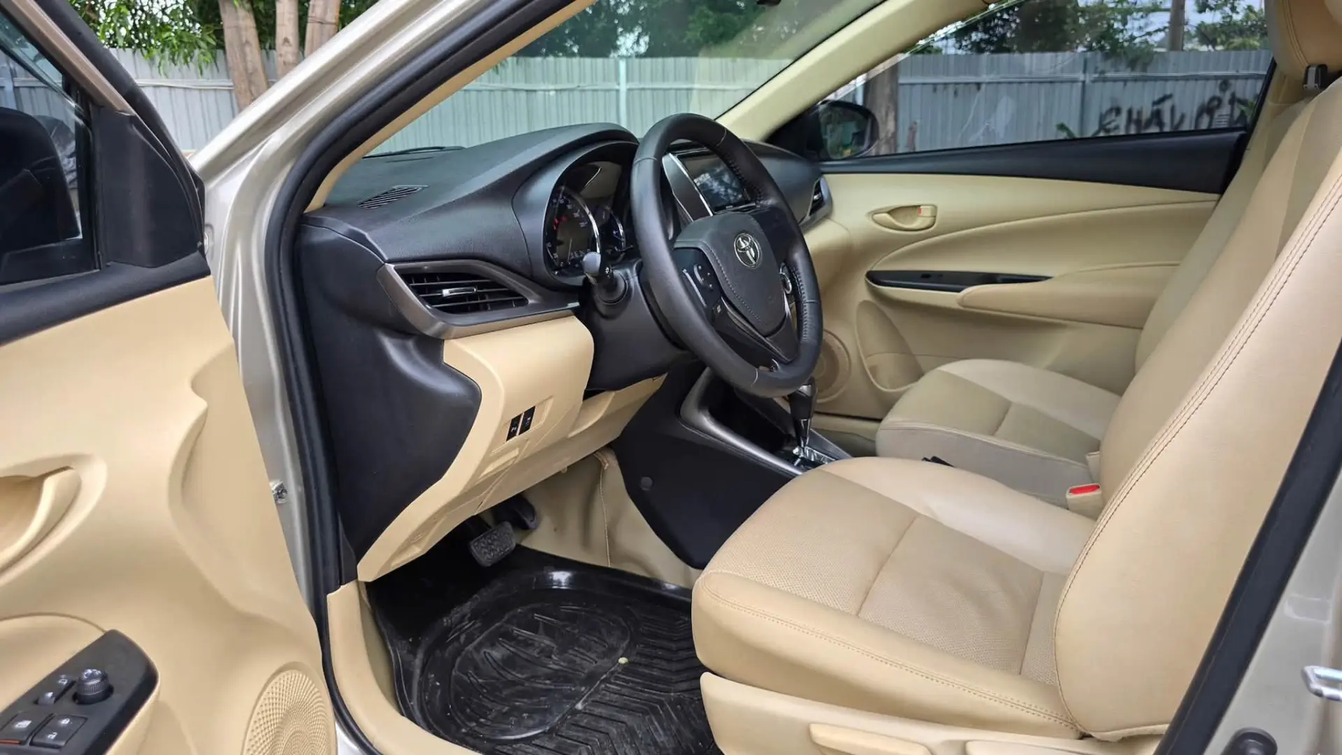 Toyota Vios 1.5 CVT 2022