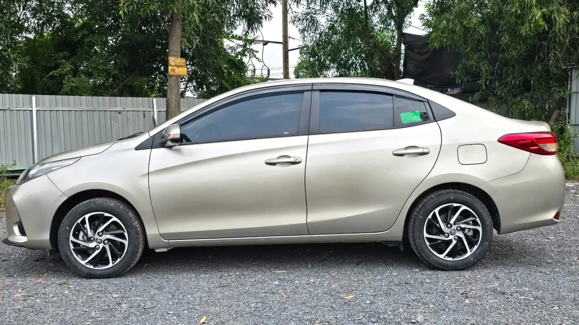 Toyota Vios 1.5 CVT 2022