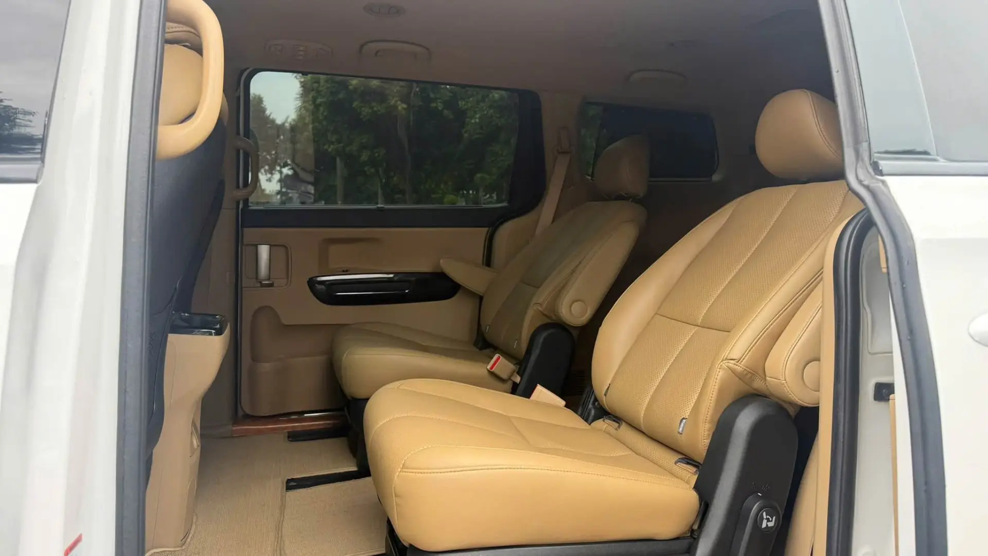 Kia Sedona Sx 2021 máy Dầu