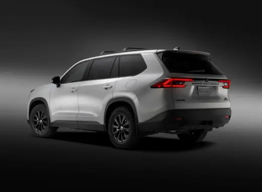 Đã có phiên bản Toyota Grand Highlander hầm hố hơn một chút