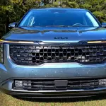 Đánh giá Kia Carnival Hybrid 2026