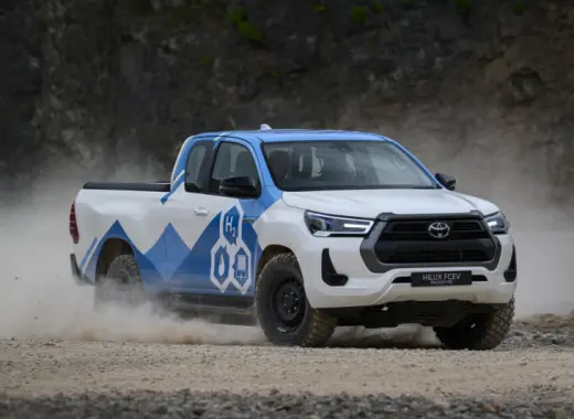 Toyota Hilux Chạy Hydro Ra Mắt 2028: Tầm Hoạt Động Hơn 400 Km