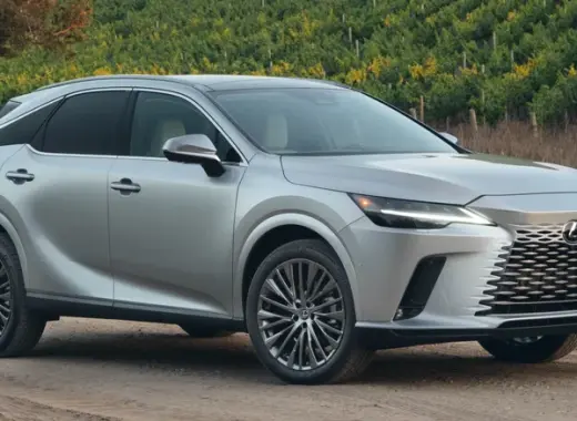 Lexus RX 350, chữ 'RX' thực chất là viết tắt của từ gì?