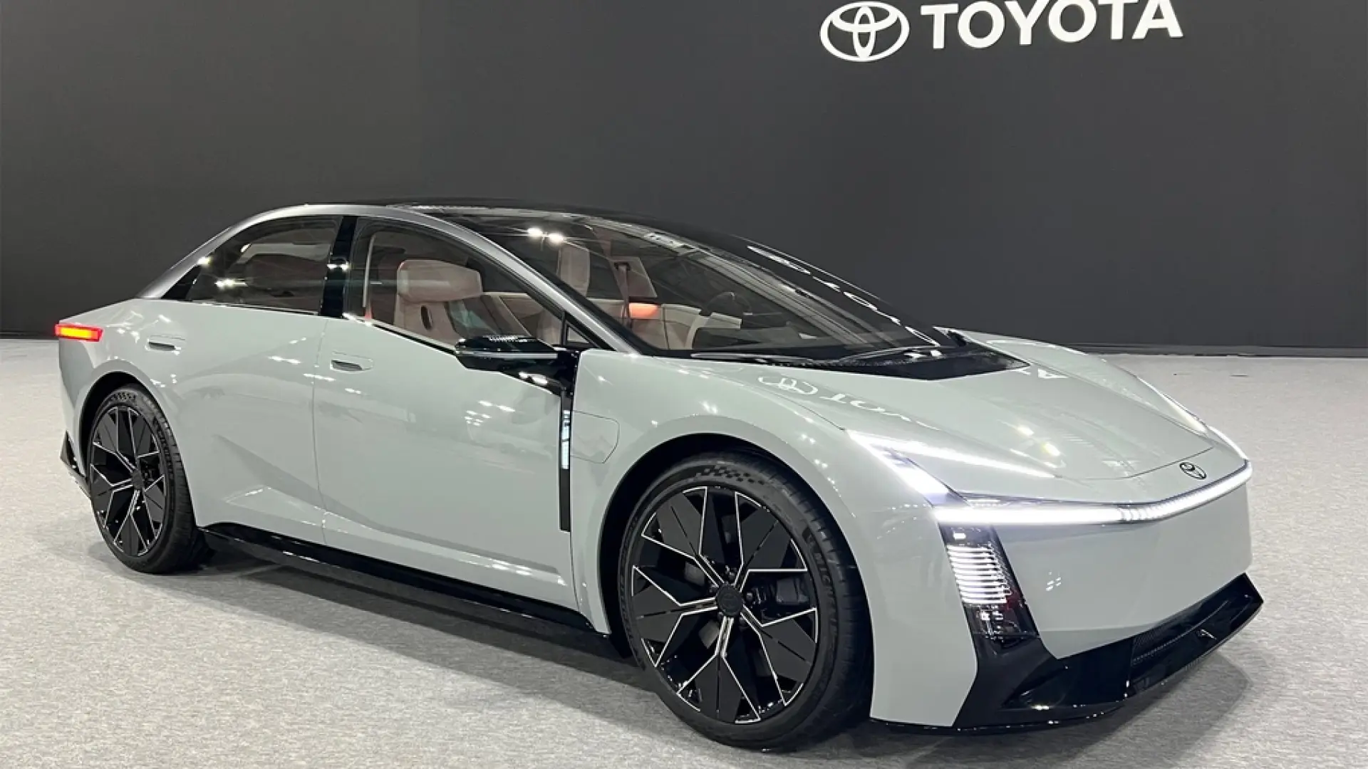 Toyota Corolla Sẽ Có Bản Thuần Điện: Corolla EV Có Gì Đáng Chờ?