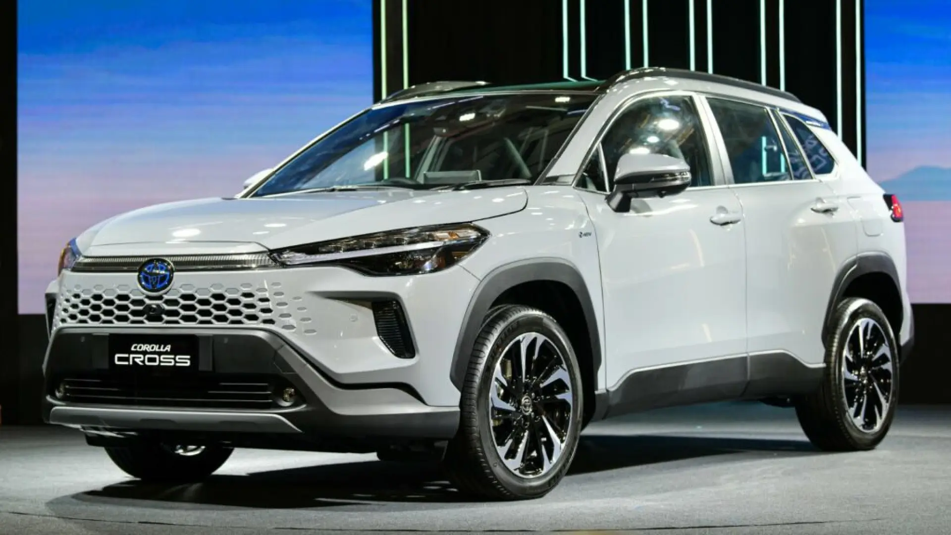 Xe ô tô tiết kiệm nhiên liệu nhất – Top xe ít tốn xăng
