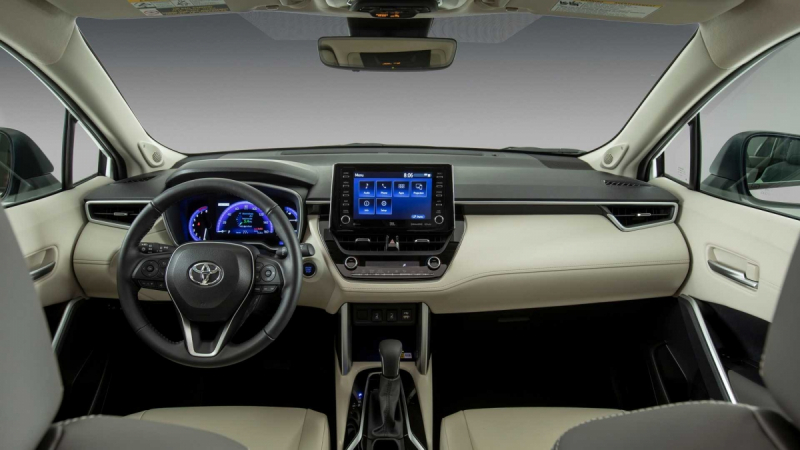 Nội thất và không gian lái của Toyota Corolla